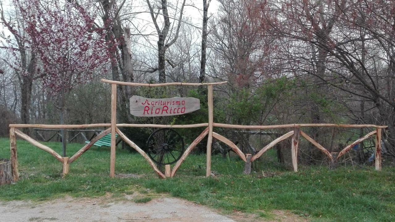 Agriturismo Rio Ricco Busana ภายนอก รูปภาพ