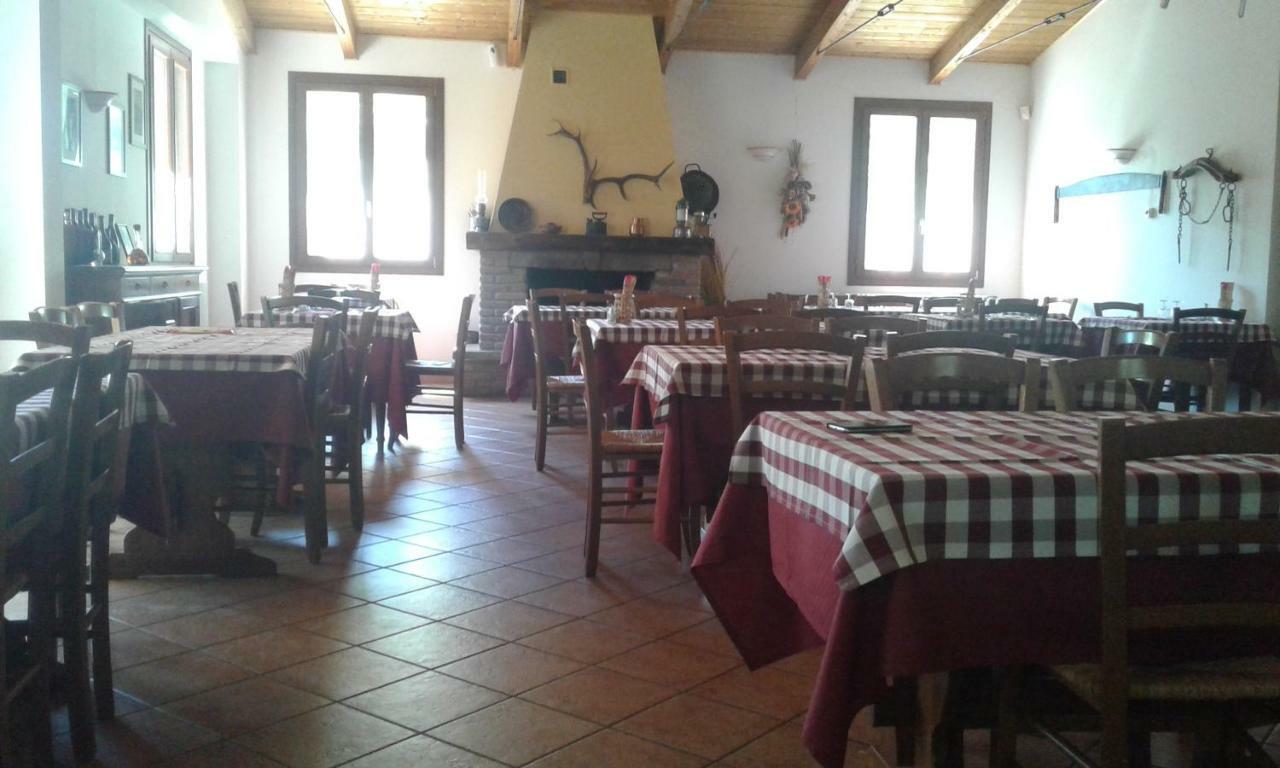 Agriturismo Rio Ricco Busana ภายนอก รูปภาพ