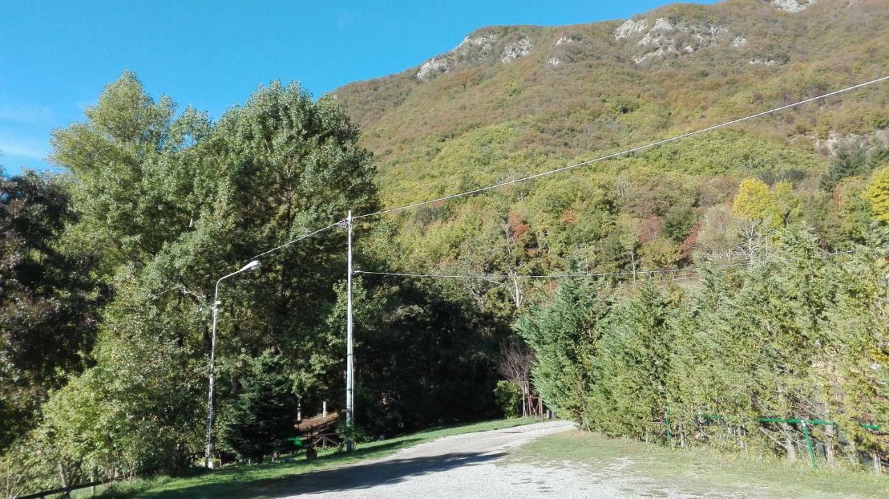 Agriturismo Rio Ricco Busana ภายนอก รูปภาพ