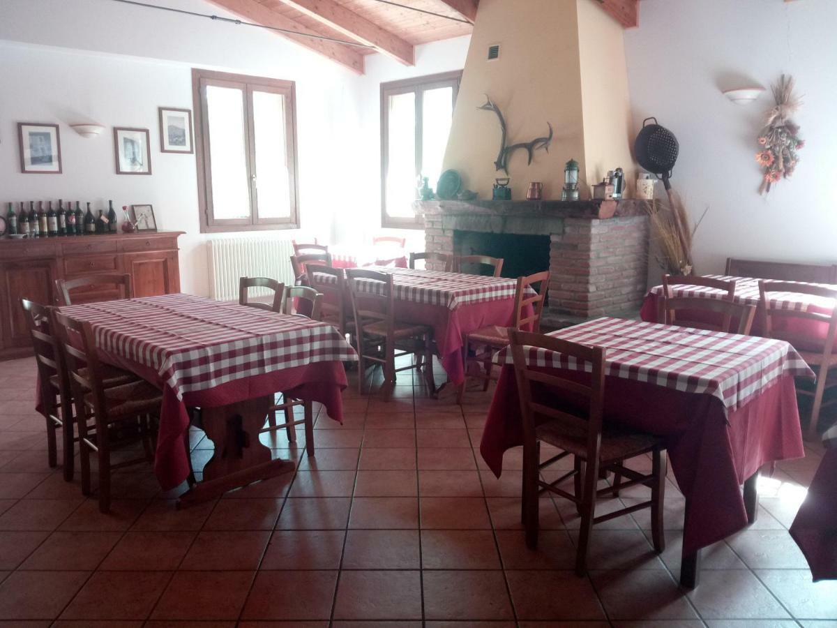 Agriturismo Rio Ricco Busana ภายนอก รูปภาพ
