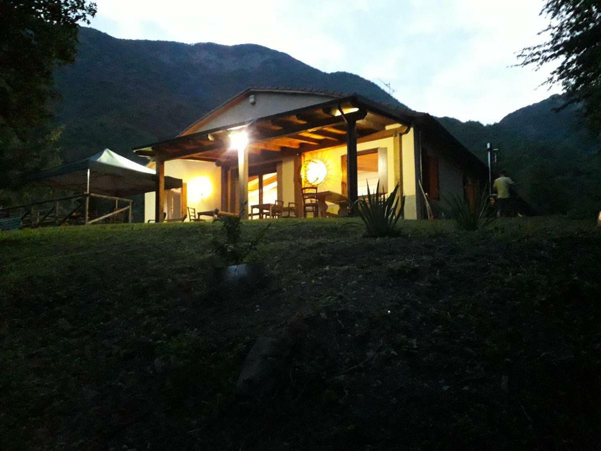 Agriturismo Rio Ricco Busana ภายนอก รูปภาพ